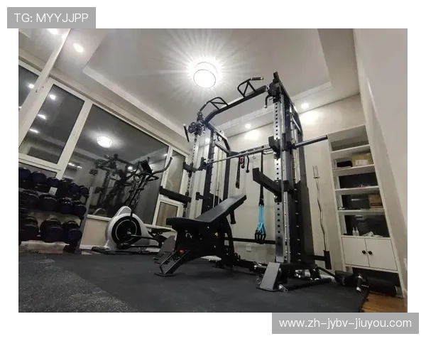 高端健身房如何选配爱康商用力量器械组